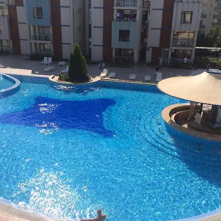 Daire Elegant Summer Sunny Beach
